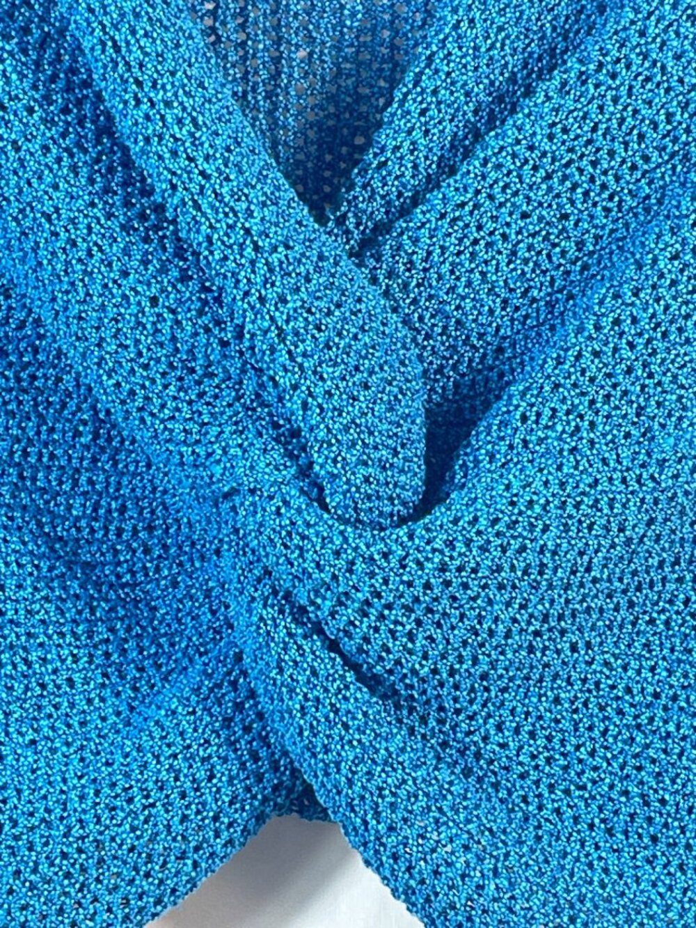 J.O.A Blue Twist Front Knit Crop Sweater Revolve Style V Neck M NWOT - Picture 5 of 10